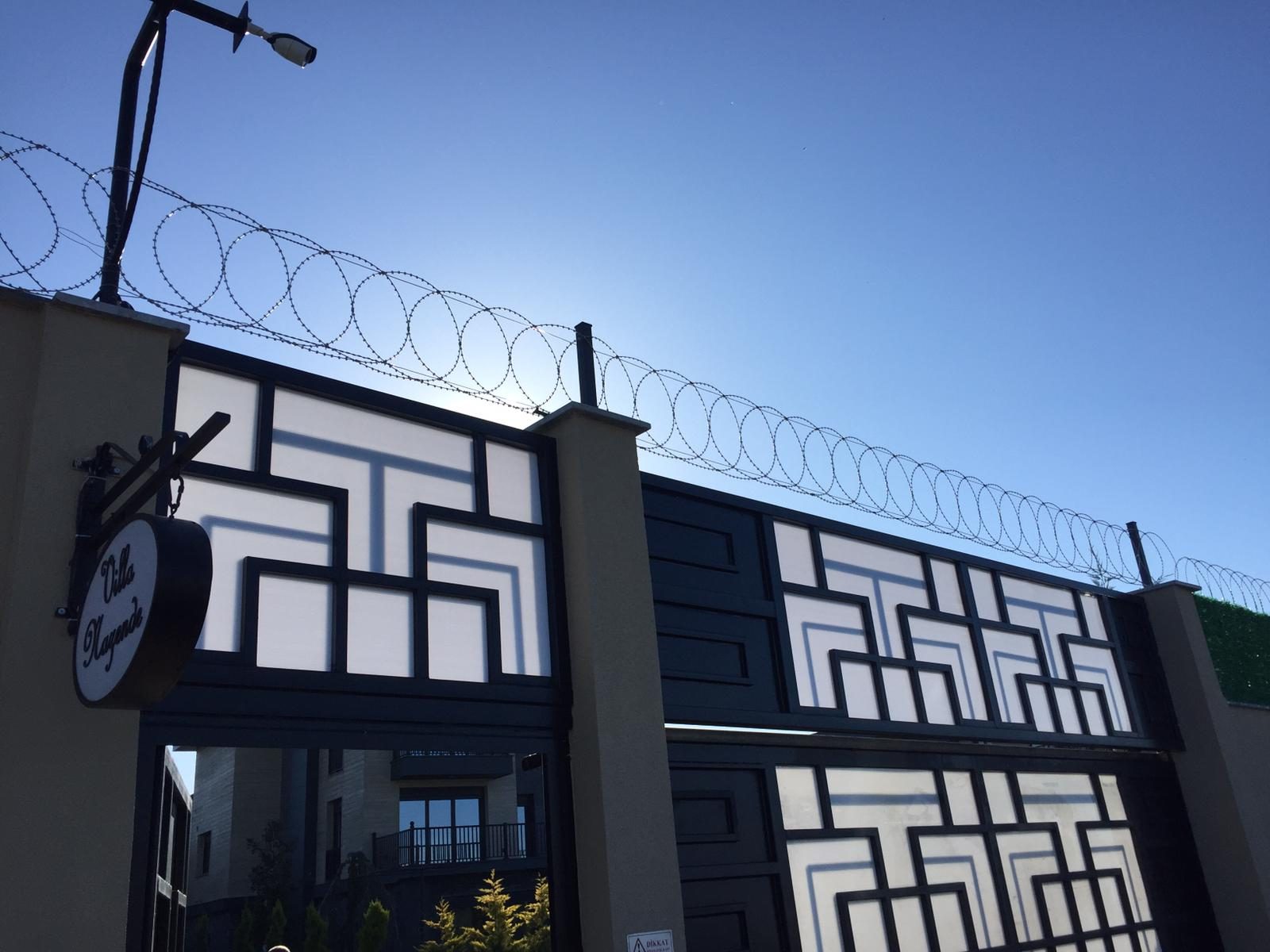 e18005aa-837f-4bfe-97ed-682ac7b82531