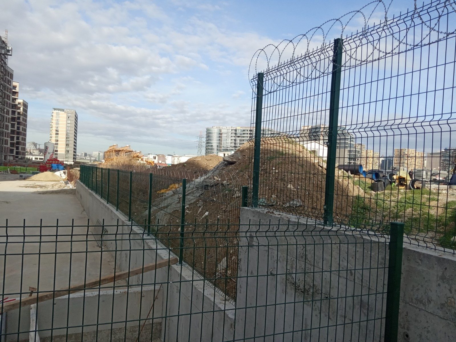 6a612485-c090-4aa2-858d-d1eefdeaa6d7