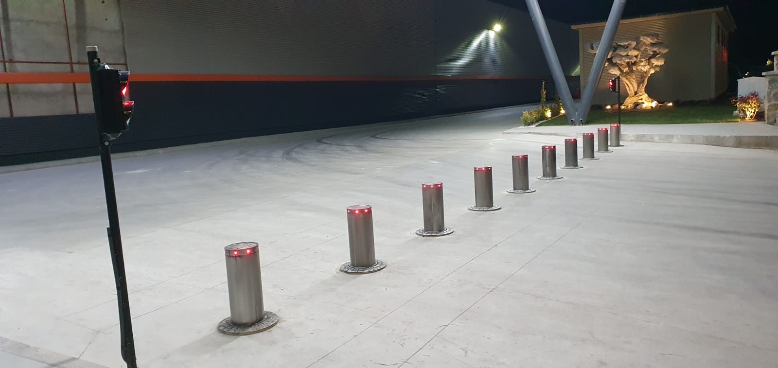 947a66b8-268c-4c35-ba2f-878ceef53441