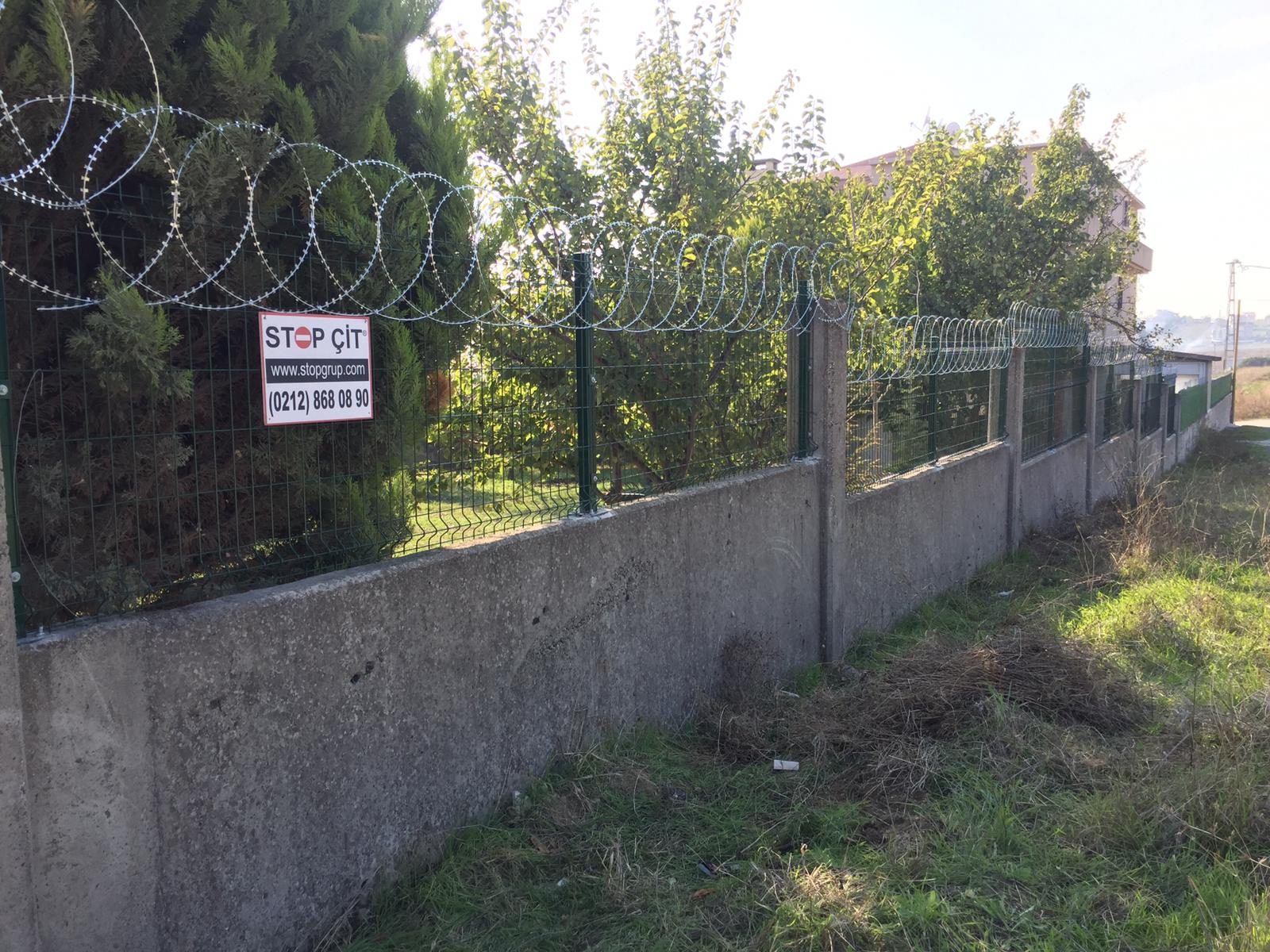 b747d83d-fe84-4745-bbba-e16b547dd5bf