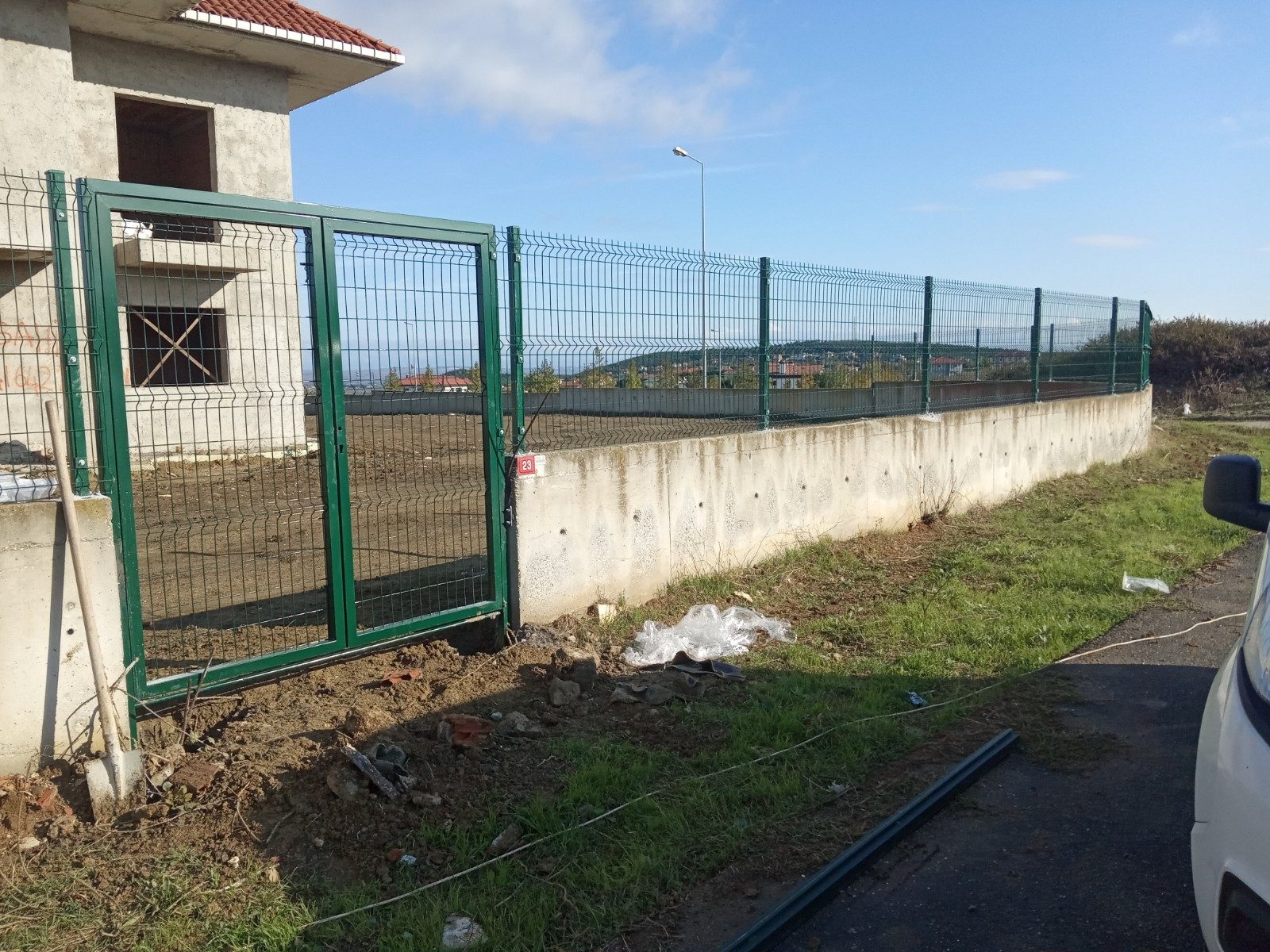 e60f9a90-ecb0-4d50-86c3-b62700ee2f1f