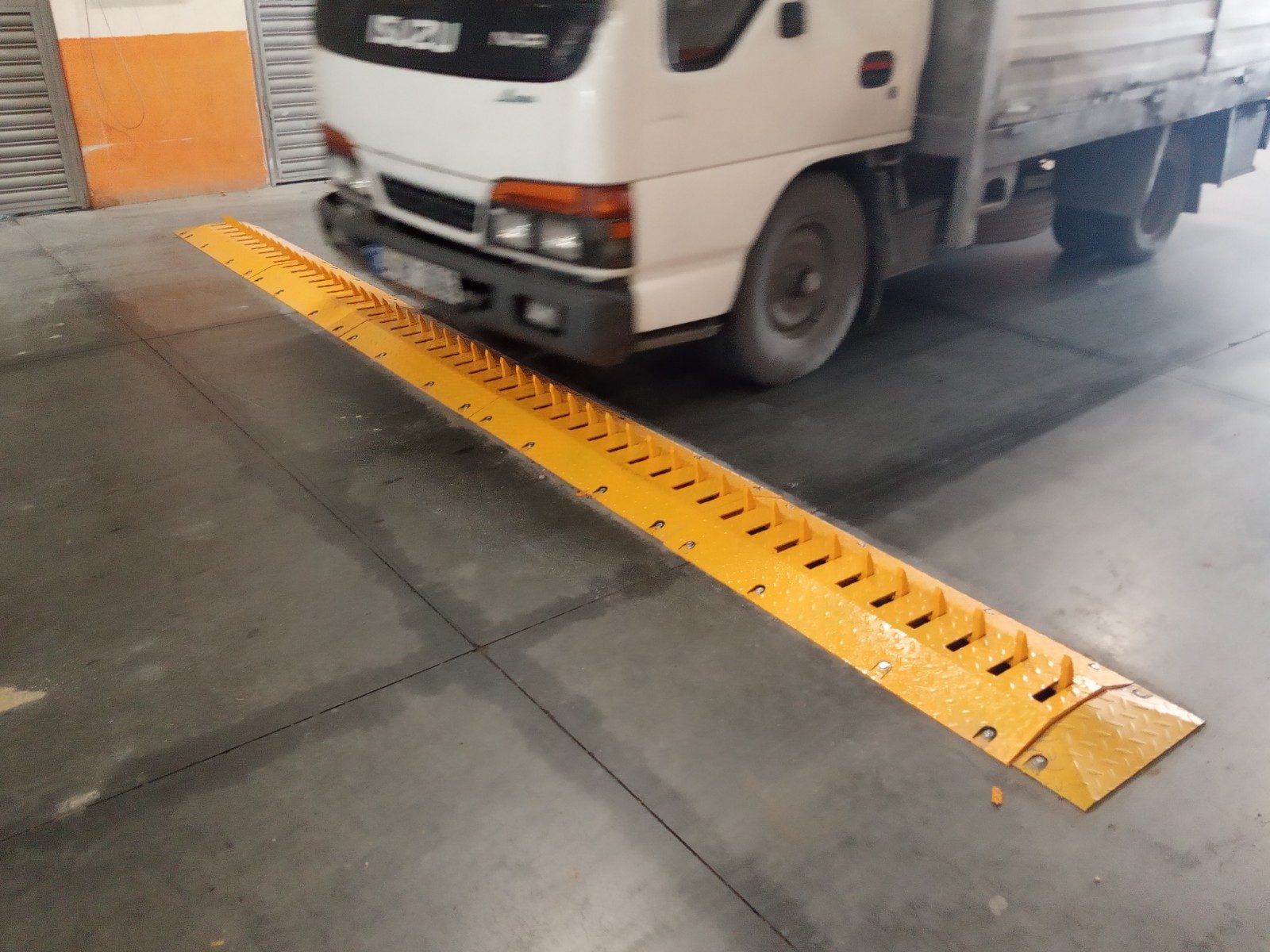 eee7fa63-99ee-4032-873f-7191299822d3