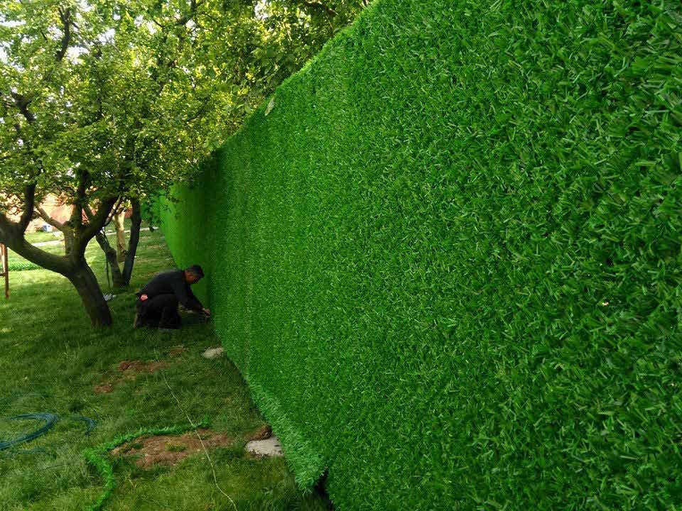 Stop-Grass-Fence-Catalogue99