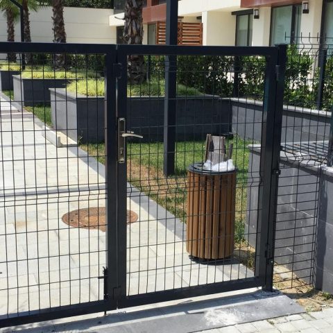 d0d81585-8eb5-46b6-b728-f8369049889d